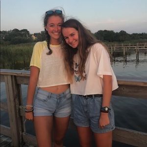 Meet your Posher, Caroline